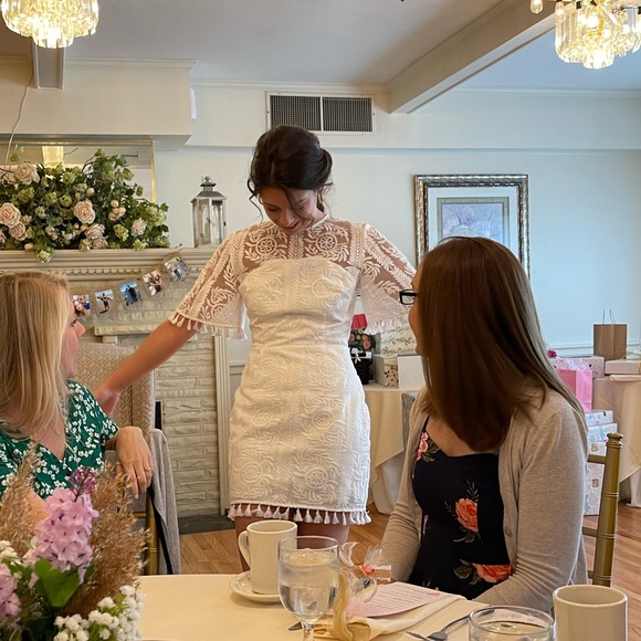White patterned bridal shower dress worn once - Picture 5 of 5